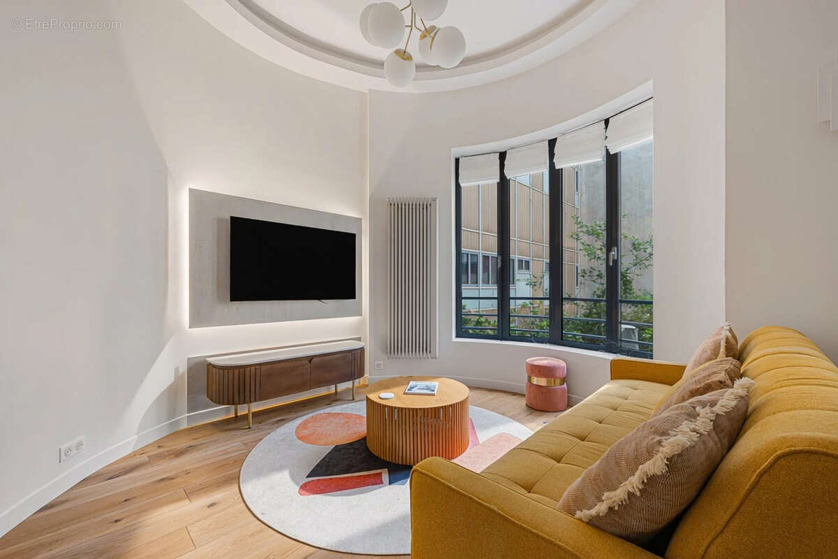 Appartement 55m² à paris 3e arrondissement - photo 2