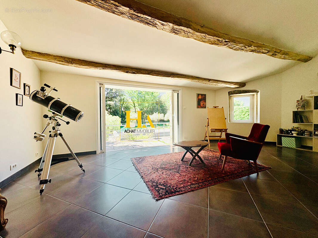 Villa 7 pièces avec piscine - Saint-Restitut - Drôme Provençale - photo 8