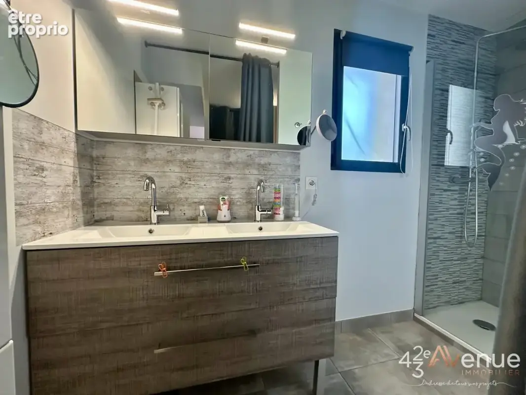 Maison 5 pièces 114 m² à vendre à Andrezieux-Boutheon (42160) - photo 6