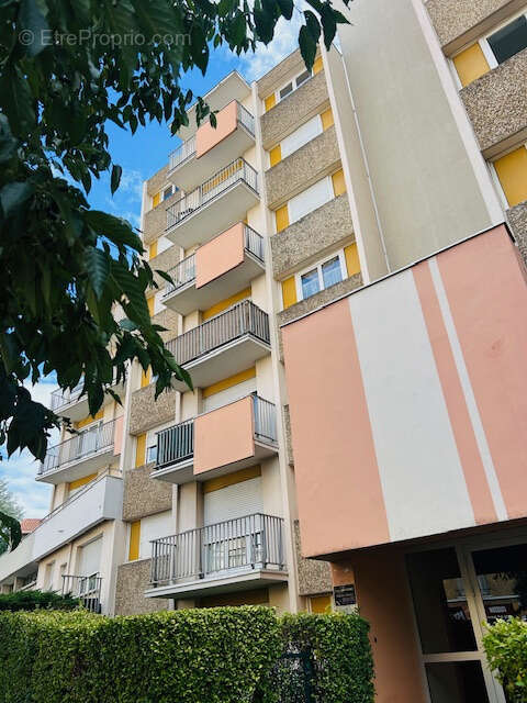Appartement à SAINT-ETIENNE