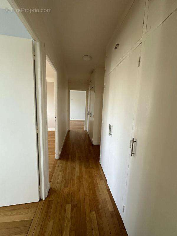 Appartement à VIROFLAY