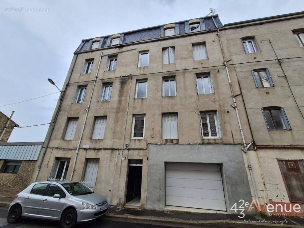 Appartement à SAINT-ETIENNE