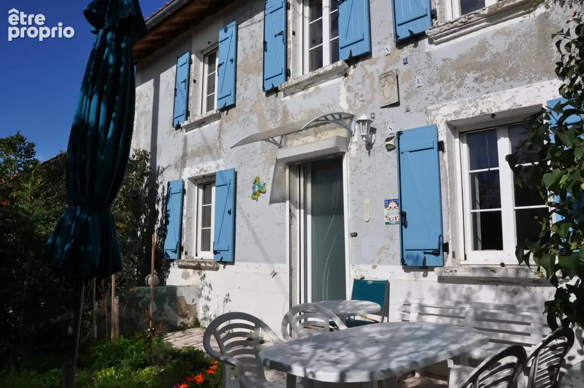 Maison à ARFEUILLES