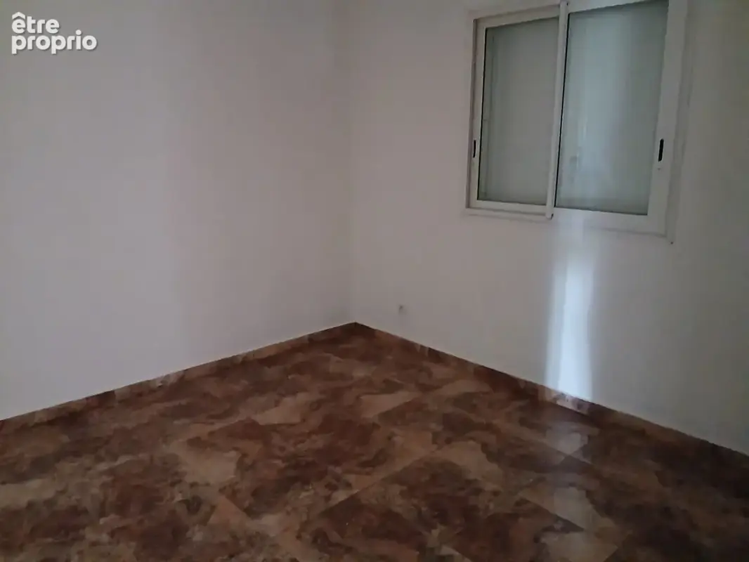 VILLA F4 sur 674 m² de terrain STE MARIE - photo 6