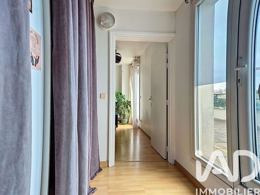 Photo 8 - Appartement à VIGNEUX-SUR-SEINE