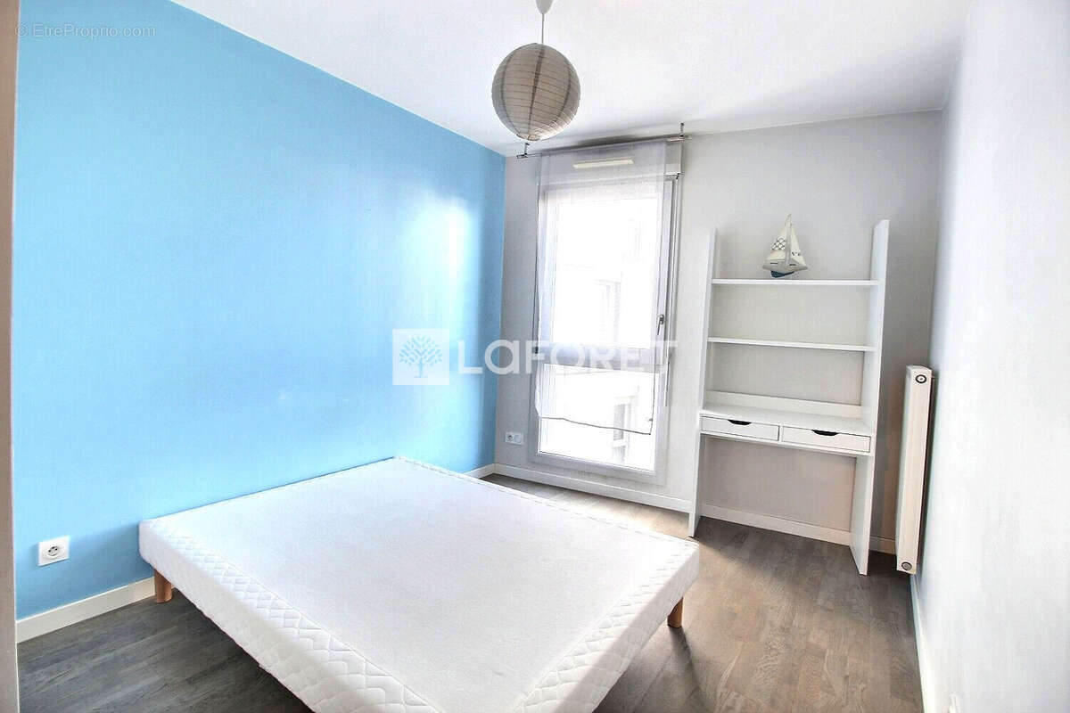 Appartement à GENNEVILLIERS