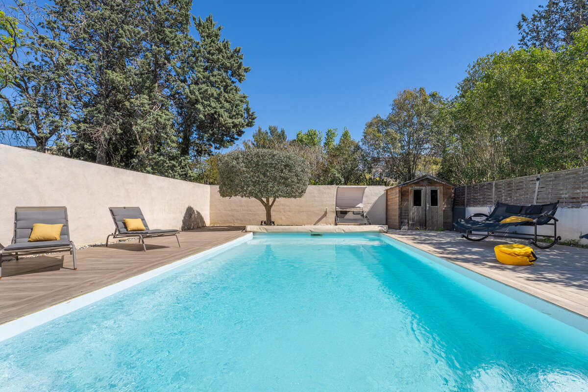 Appartement à MARSEILLE-11E