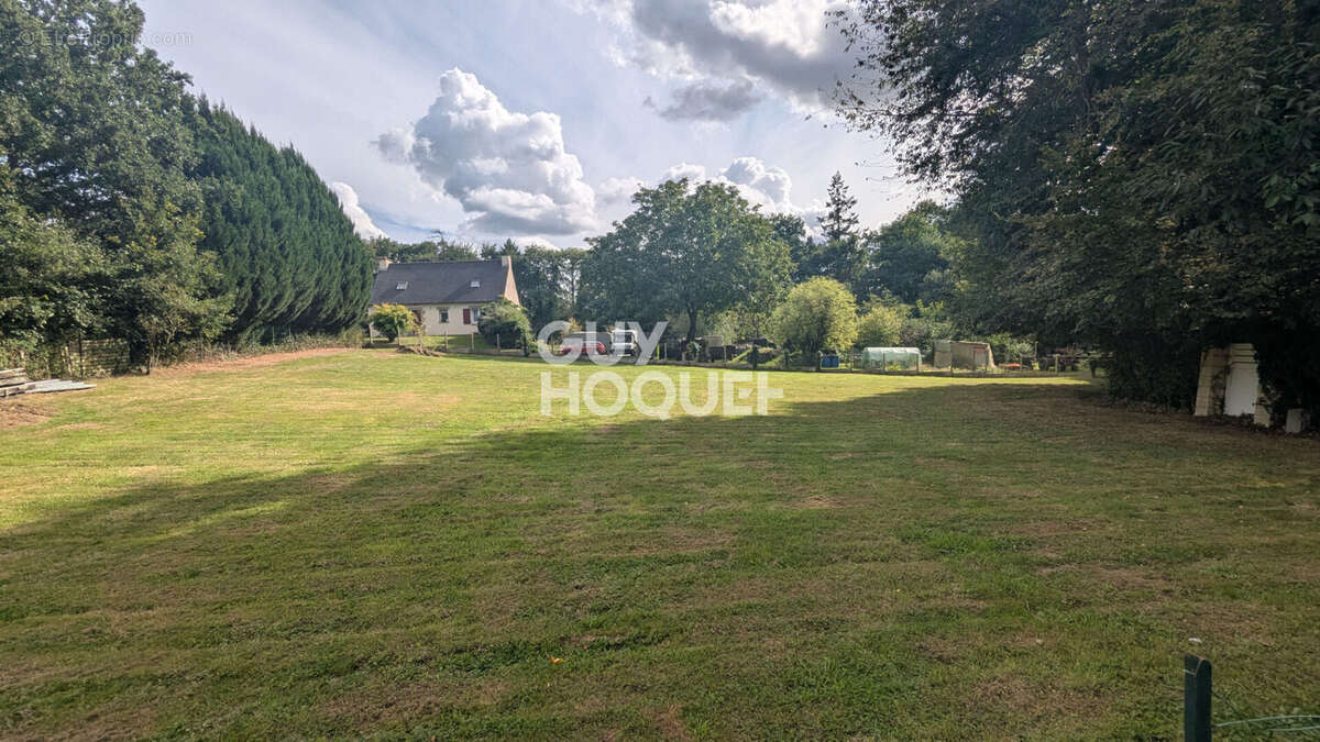 Maison à SAINT-PIERRE-DE-PLESGUEN