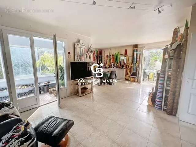 Maison à FREJUS