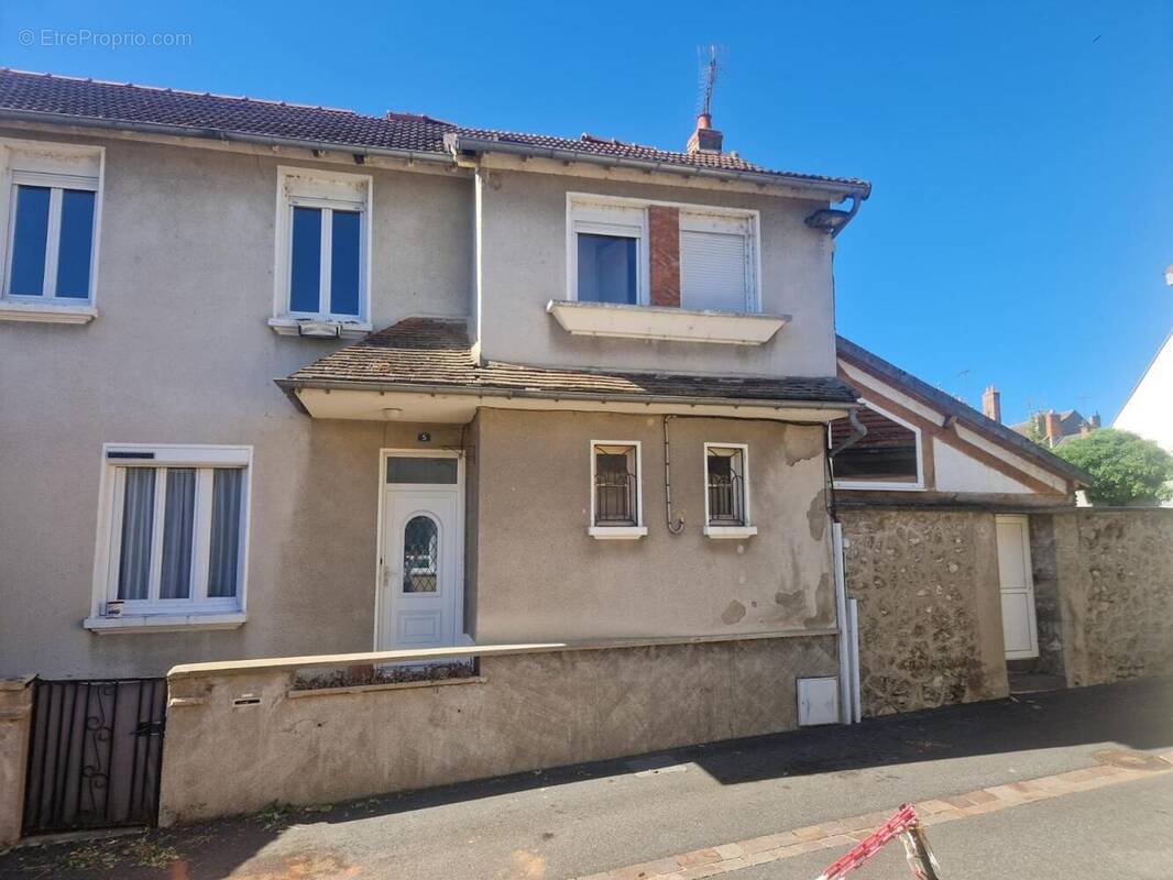 Photo 1 - Maison à SAINT-POURCAIN-SUR-SIOULE