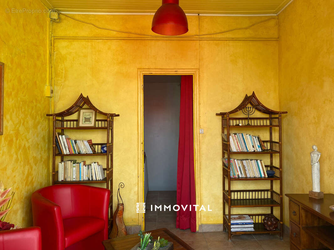 Appartement à POINTE-A-PITRE