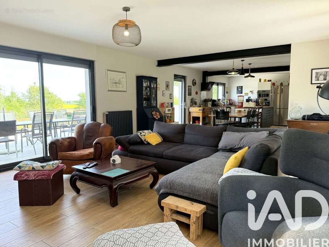 Photo 3 - Maison à VIENNE-EN-VAL