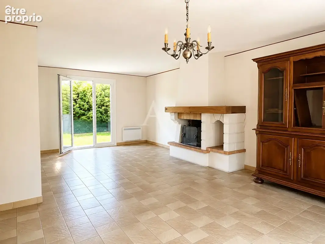 CESTAS - Maison de plain-pied de 95 m² avec garage et beau jardin - photo 3