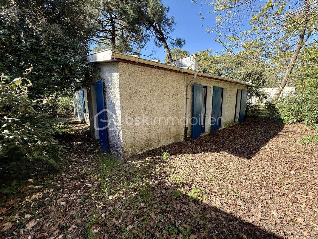 Maison à LES MATHES