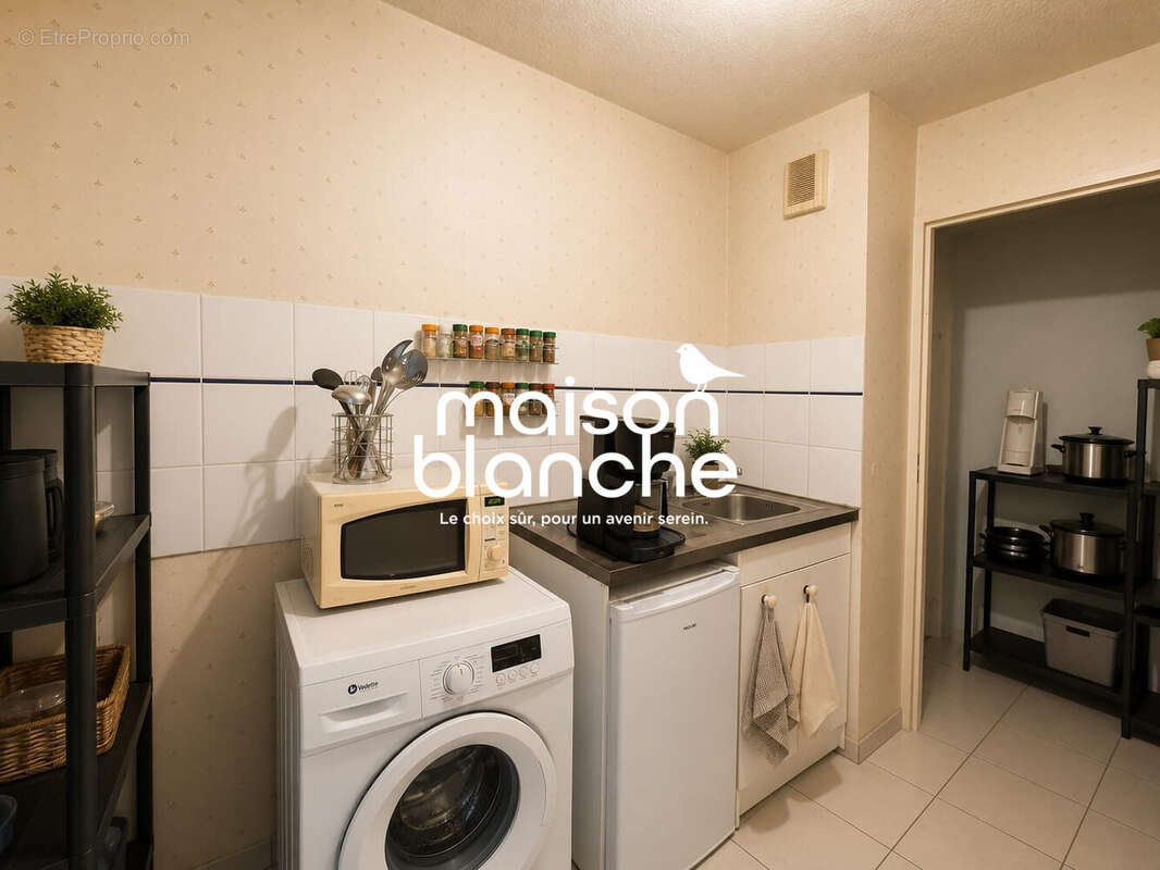 Appartement 54 m² à Parthenay  - photo 6