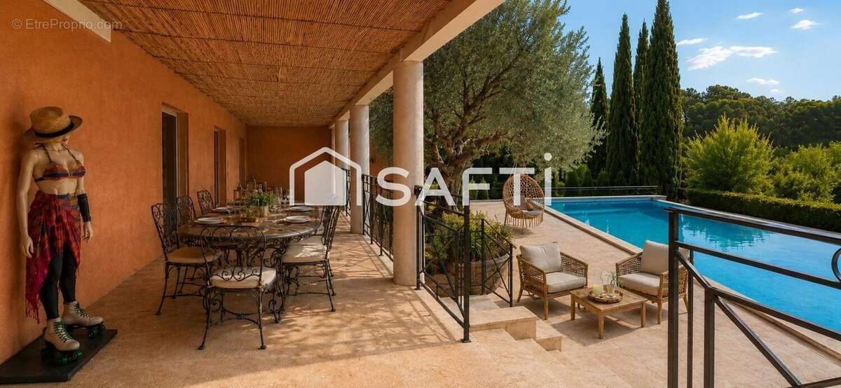 Maison 187 m² à Pernes-Les-Fontaines  - photo 2