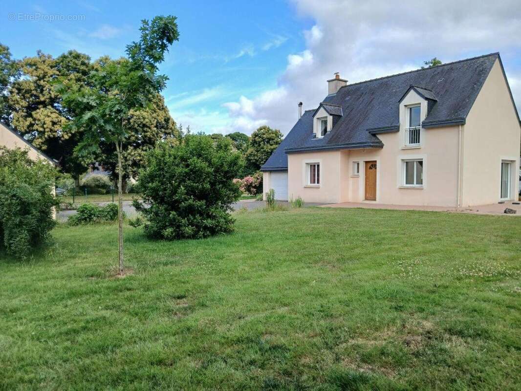 Photo 2 - Maison à SAINT-THUAL