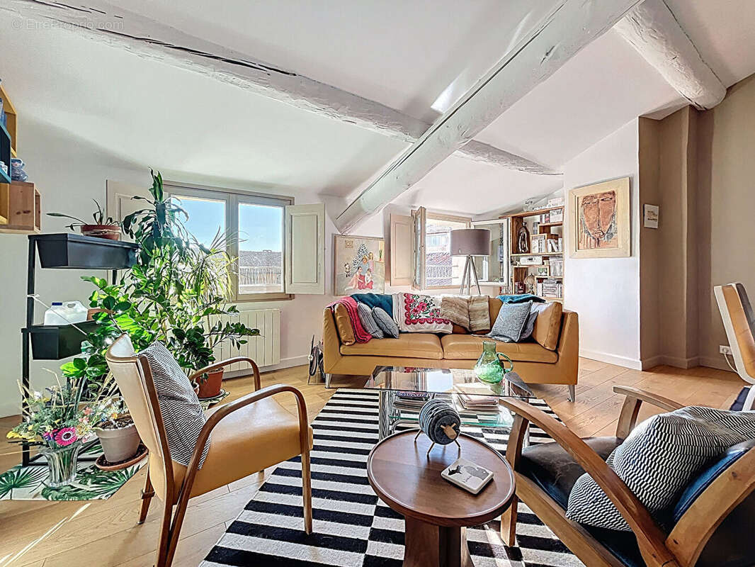 Appartement à AIX-EN-PROVENCE