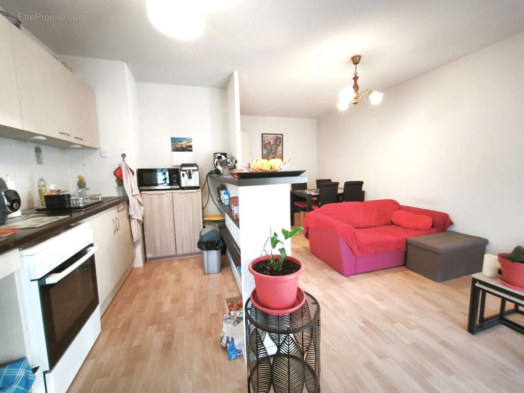 Appartement à FLEAC