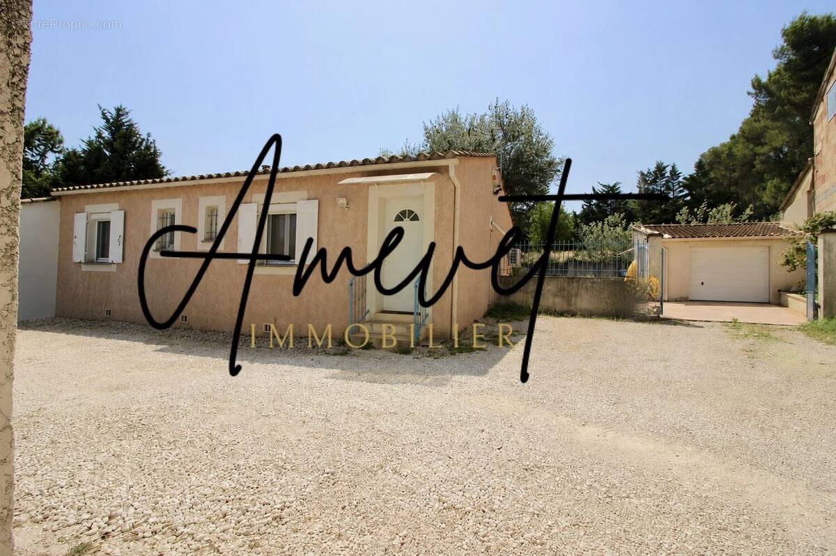 Maison à JONQUERETTES