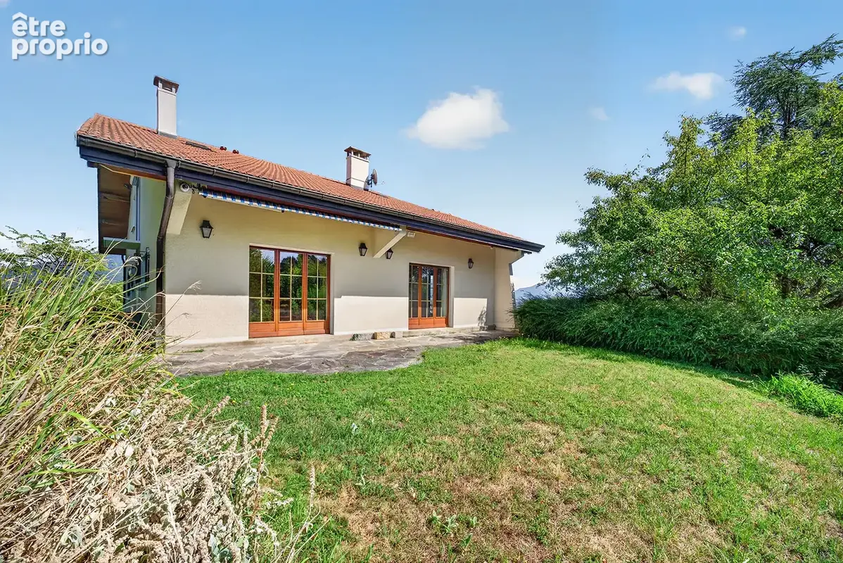 Vétraz-monthoux   spacieuse maison familiale de 206 m2 - photo 4