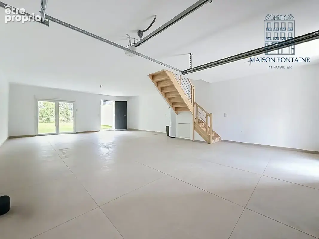 Maison 6 pièces 117 m² à vendre à Neuilly-Plaisance (93360) - photo 2