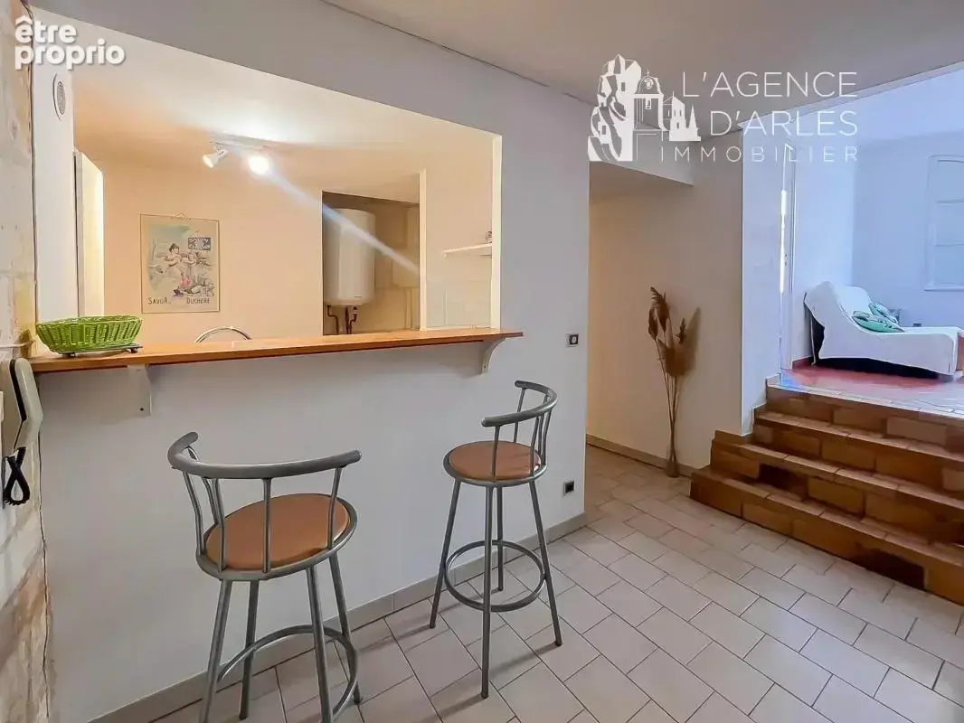 Arles centre historique, proche place du Forum – Appartement de caractère 44 m² - photo 4