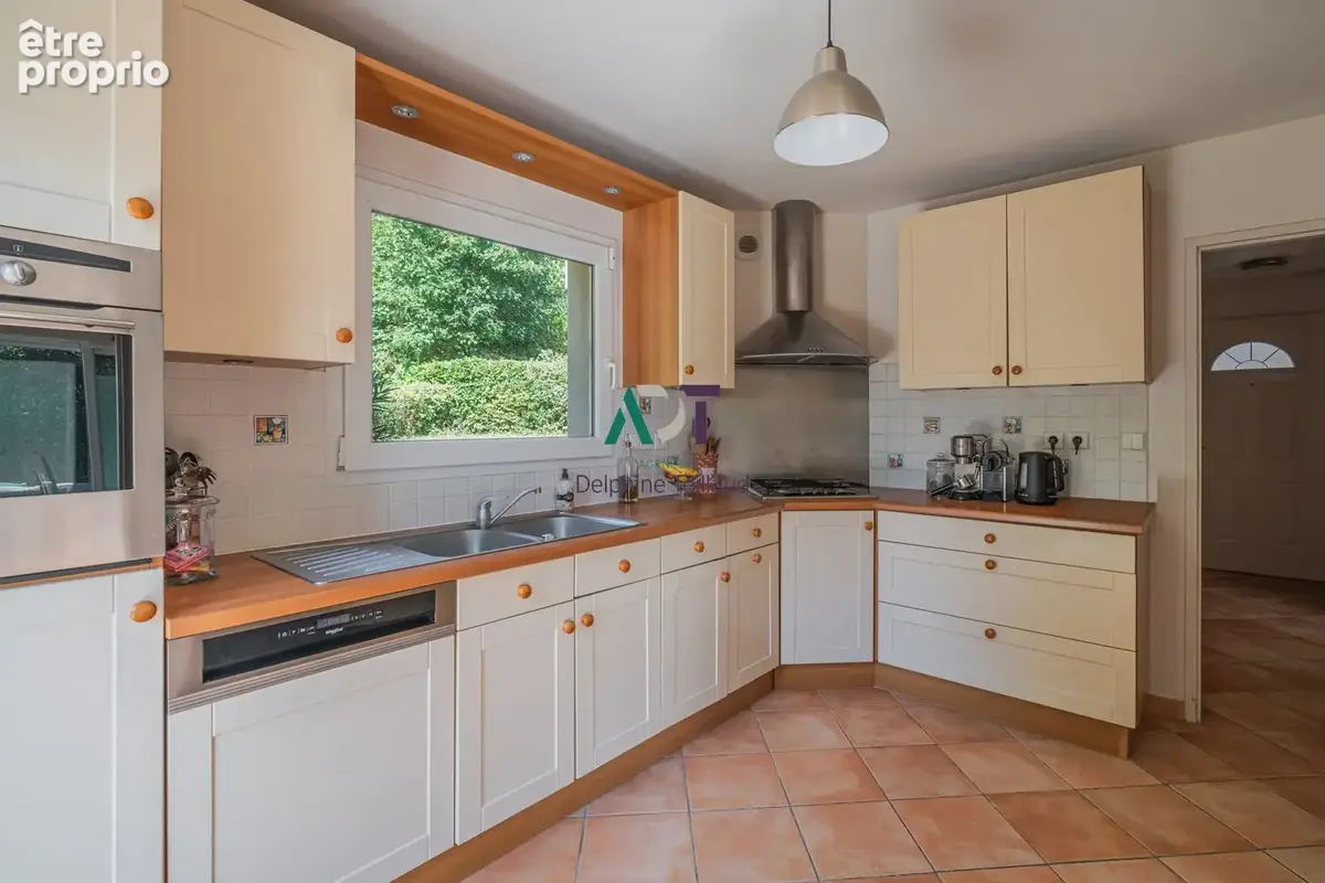 Maison 4 pièces 144 m² à vendre à Meylan (38240) - photo 5