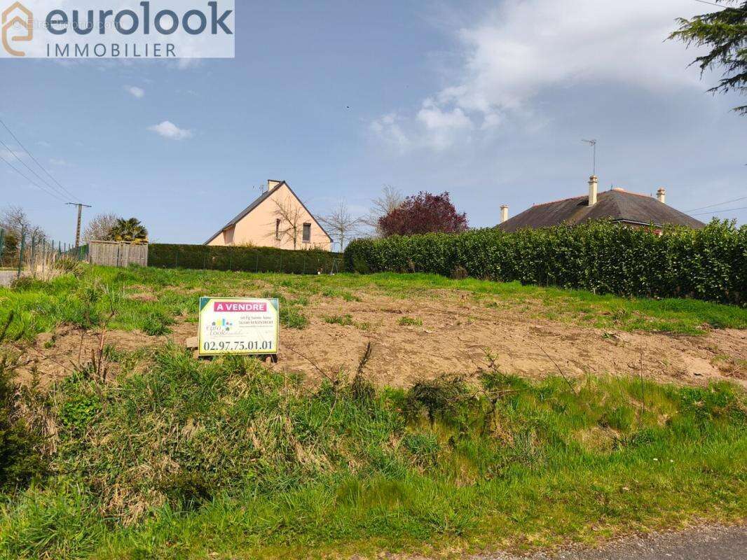 Terrain à MISSIRIAC