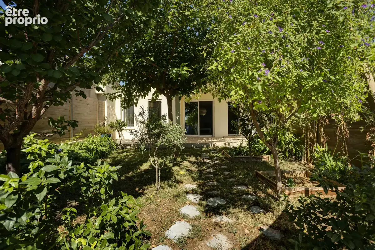 Maison 4 pièces 106 m² à vendre à La Ciotat (13600) - photo 2