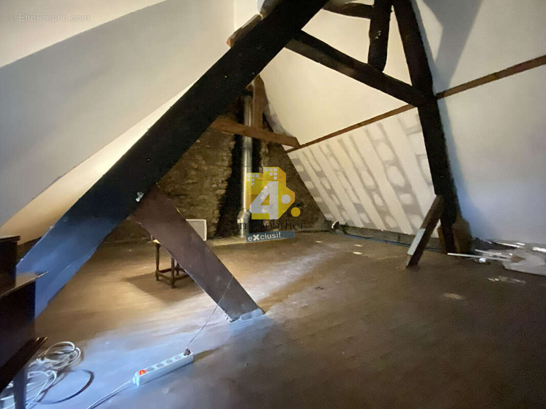 Maison à SAINT-JOACHIM