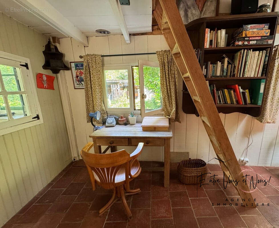COIN BUREAU  - Maison à BAZAS