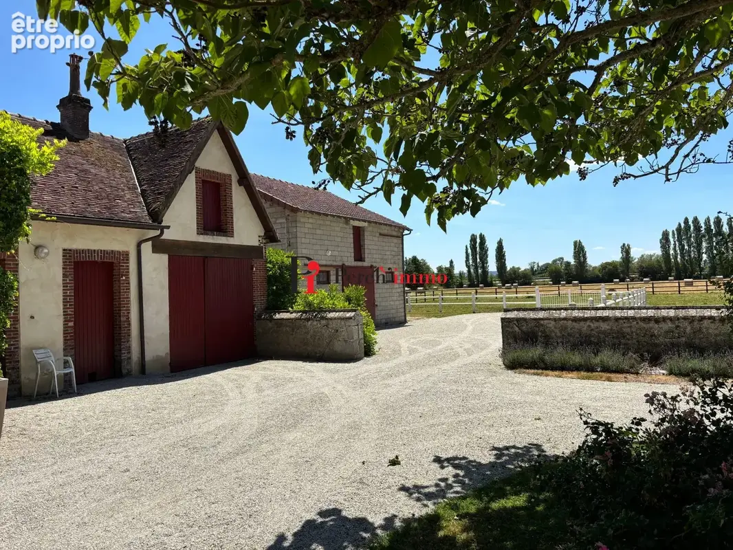 Maison 8 pièces 195 m² à vendre à Le Mele-Sur-Sarthe (61170) - photo 3