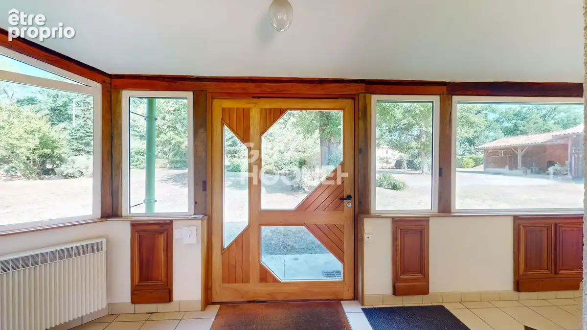 Maison à vendre 225 m2, dépendances et Parc - photo 11