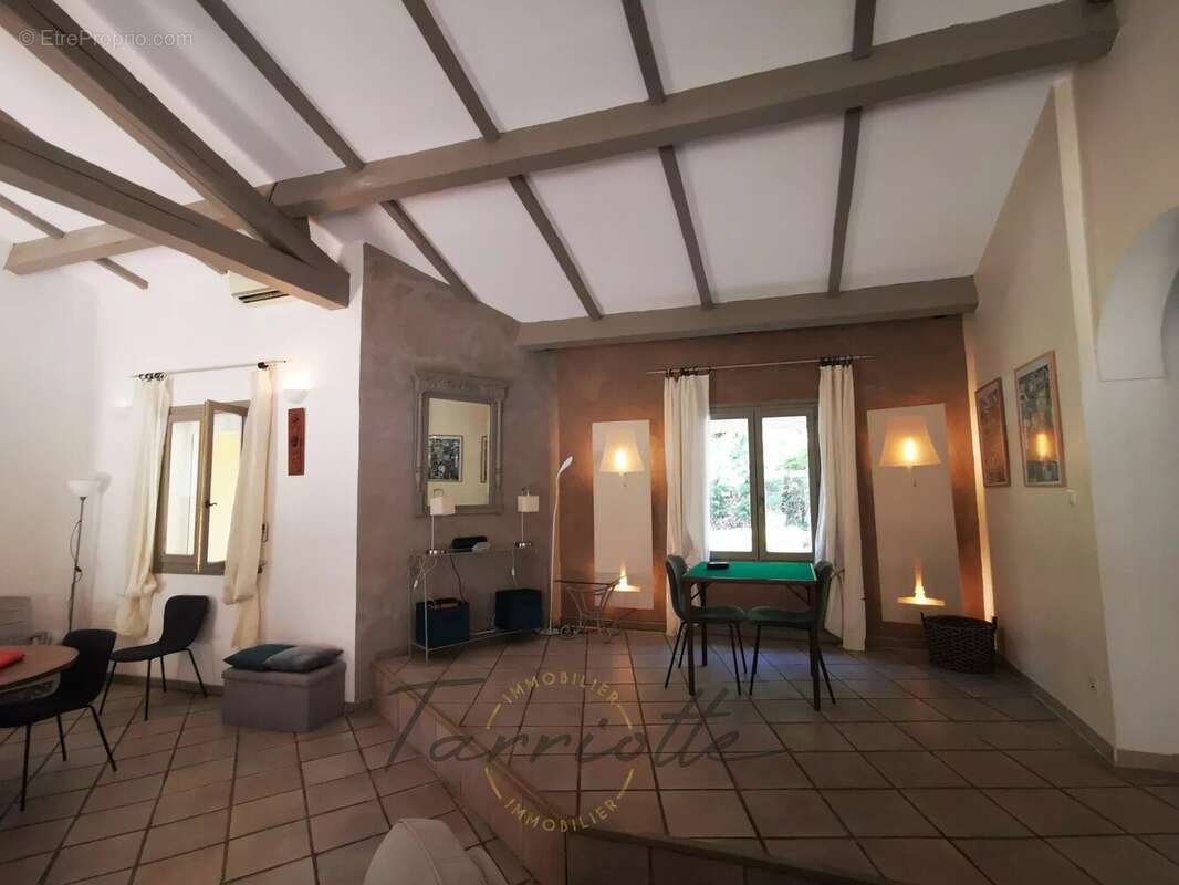 VILLA - 10570 - photo 32