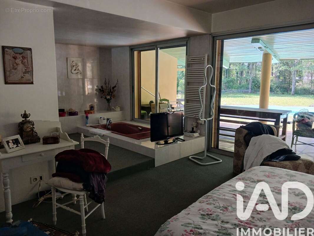Photo 9 - Maison à LUXEY