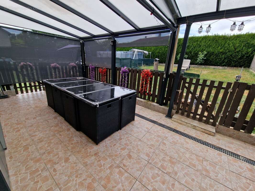 Maison à vendre 5 pièces axe contrexeville lamarche (88) avec terrasse  garage et terrain clos - photo 3