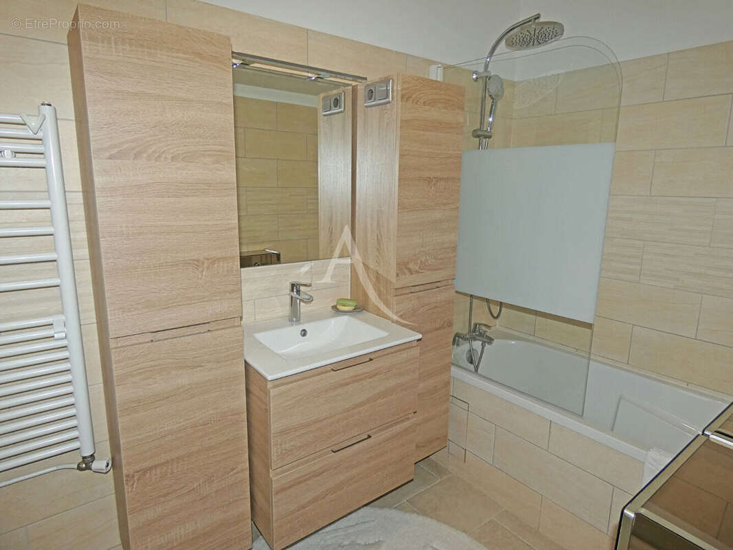 Maison à NEUILLY-SUR-MARNE