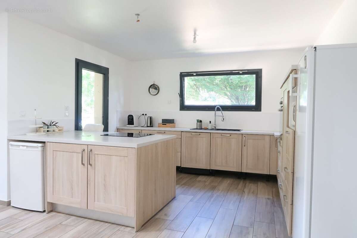 Maison à SAINT-HEAND