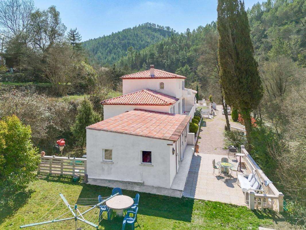 Maison à L'ESCARENE