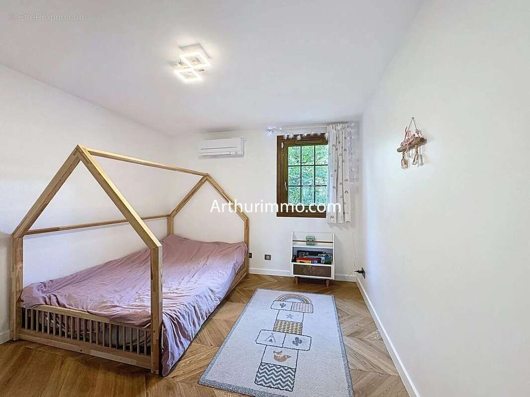 Maison à SUCY-EN-BRIE