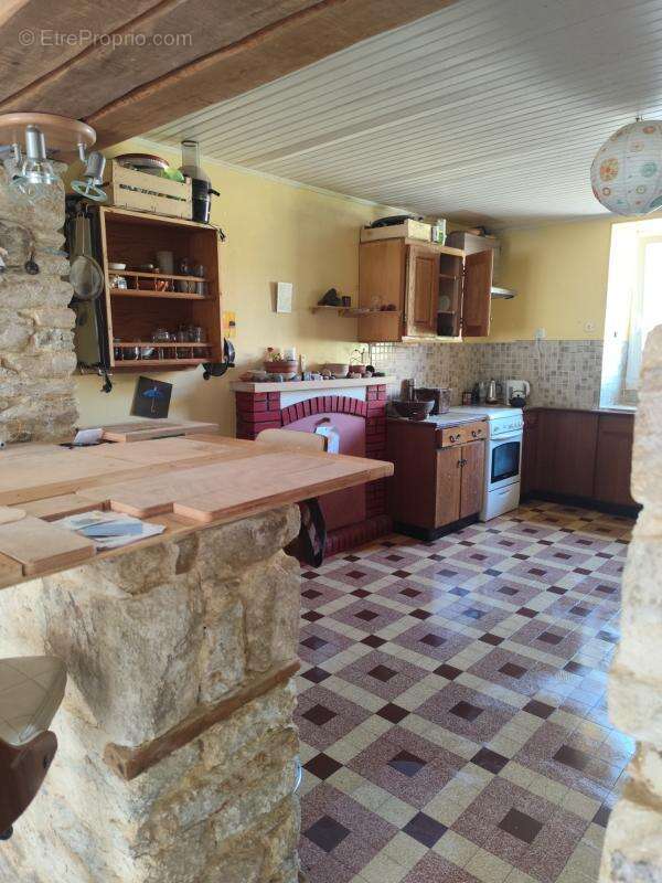 Maison 103 m² à Peillac  - photo 3