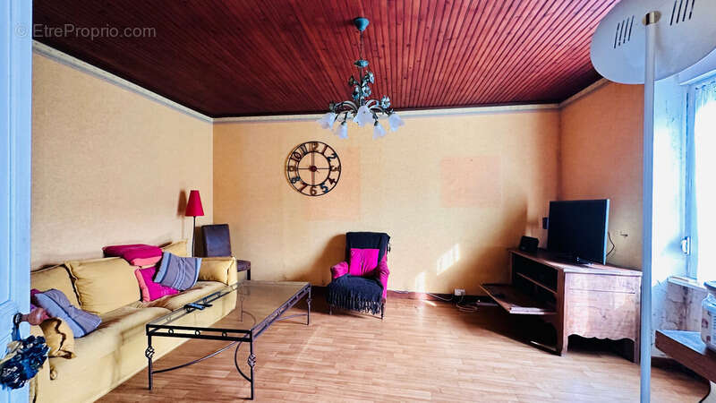 Maison à SAINT-NIC