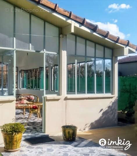Maison à BOLLENE
