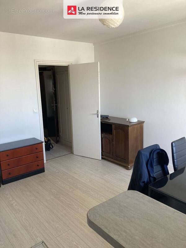 Appartement à PARIS-19E