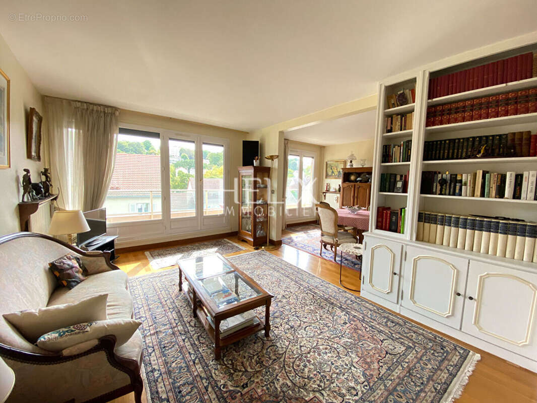 Appartement à LE PECQ