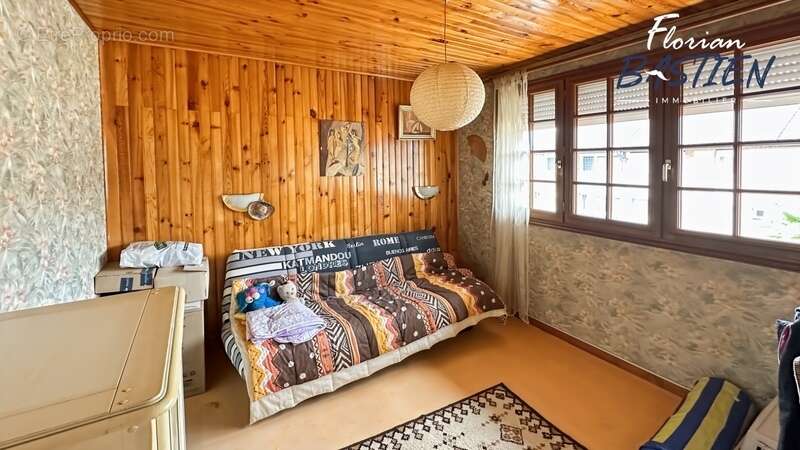 Maison à DOUCHY-LES-MINES