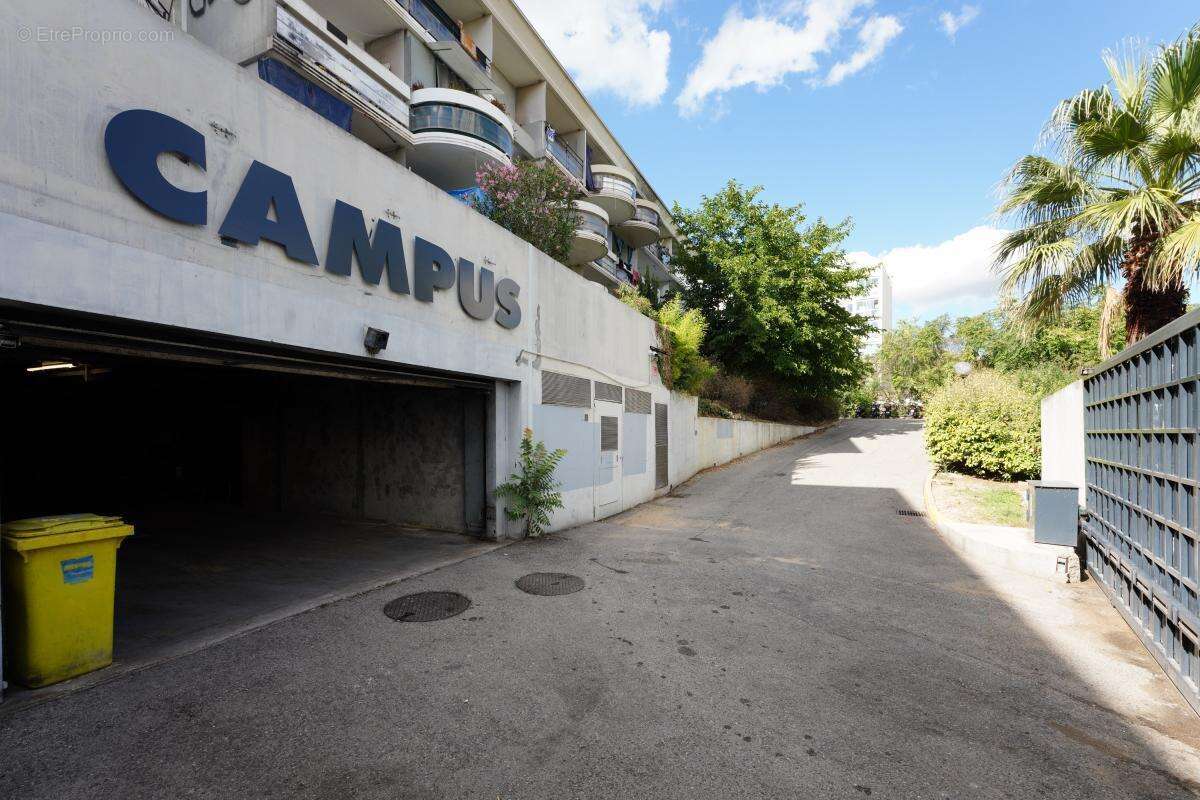 Appartement à MARSEILLE-14E
