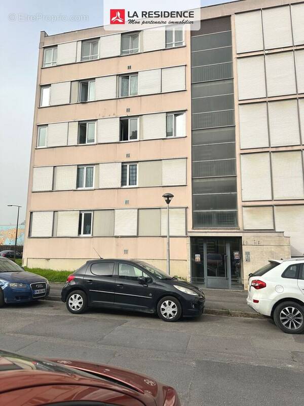 Appartement à ROSNY-SOUS-BOIS