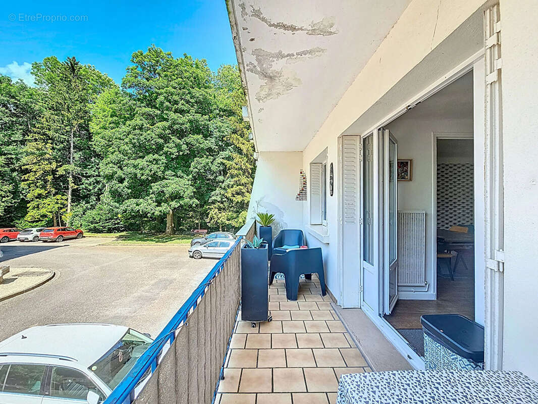 F4 rénové avec balcon et garage - secteur Libération à BAR LE DUC - photo 9